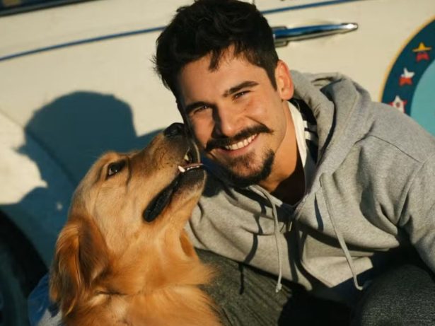 Nicolas Prattes inicia gravações de filme sobre jornada de brasileiro e seu cachorro rumo ao Alasca