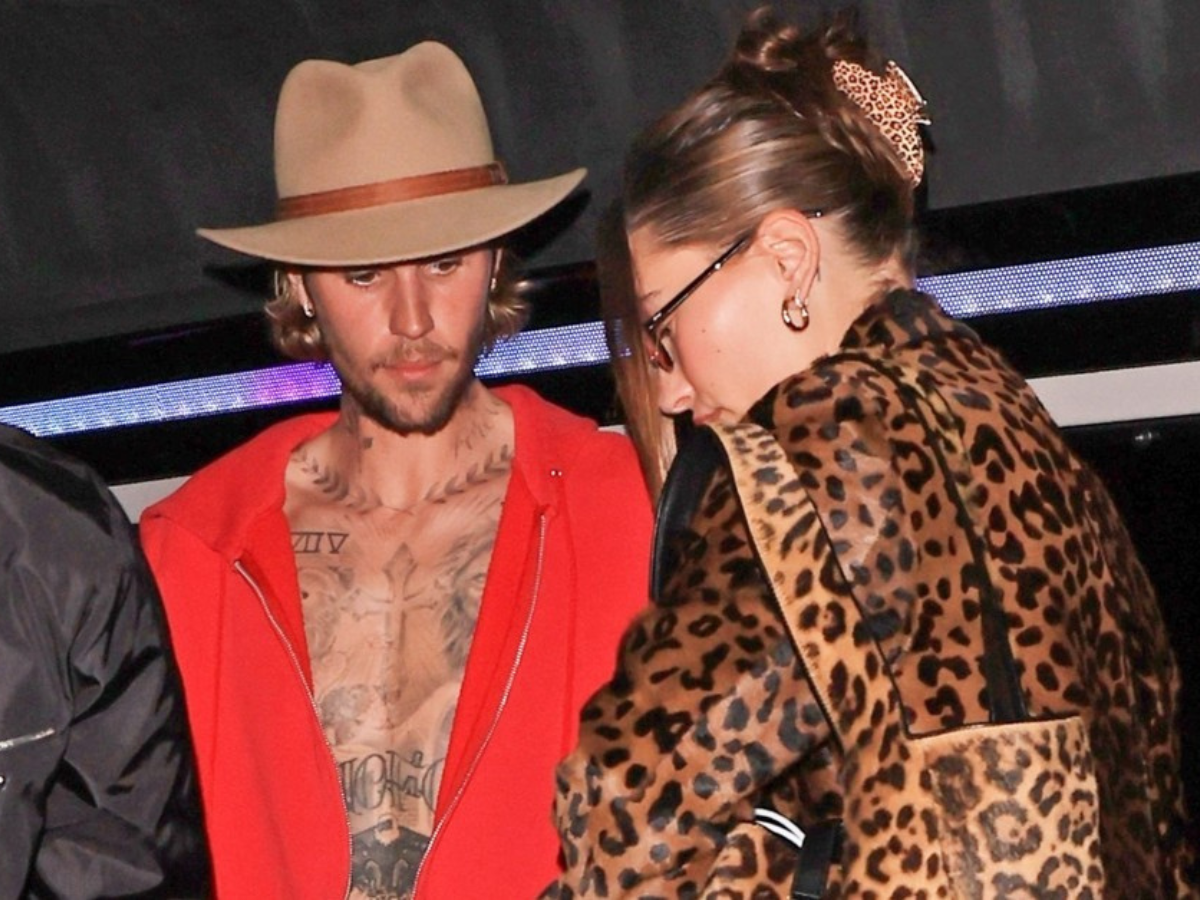 Justin Bieber e Hailey Bieber indo à igreja | Crédito: The Grosby Group 