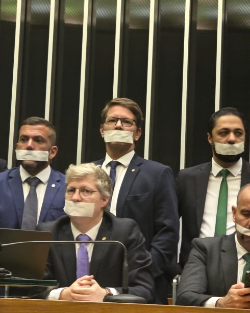 Ocupação das mesas diretoras do Congresso segue com revezamento de parlamentares pró-Bolsonaro