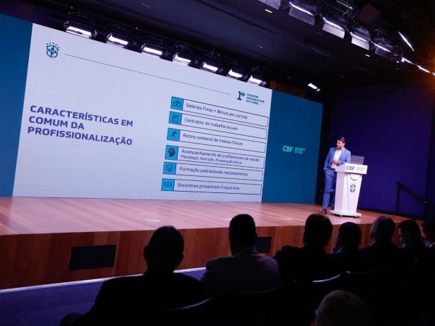 CBF projeta 30 árbitros profissionais já em 2026 e mira padrão europeu