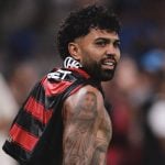 Gabigol volta a atacar ex-presidente do Flamengo: “Eu saí por causa dele”