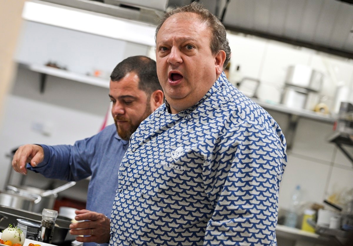 Erick Jacquin no restaurante Em Nome do Pai, no Morumbi / Foto: Renato Pizzutto