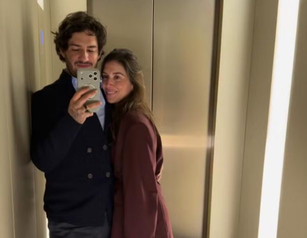 Na Itália, Rebeca Abravanel se declara para Alexandre Pato: “Amo você!”