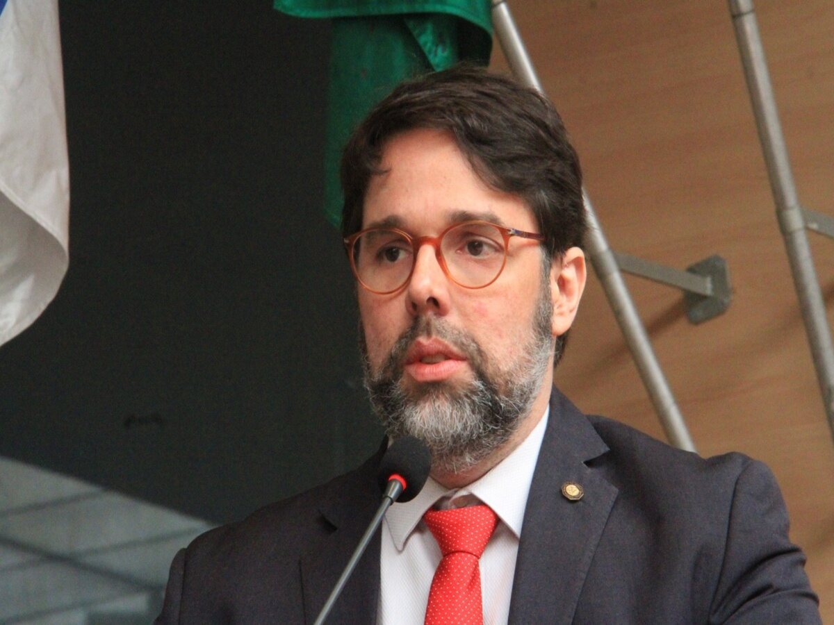 Paulo Muniz - Internet Reprodução Paulo Muniz - Internet Reprodução