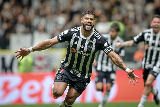 Hulk abre mão da braçadeira de capitão e deixa futuro no Atlético-MG em aberto