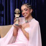 Prêmio Bibi Ferreira: Laura Castro vence categoria de “Melhor Atriz de Musicais”