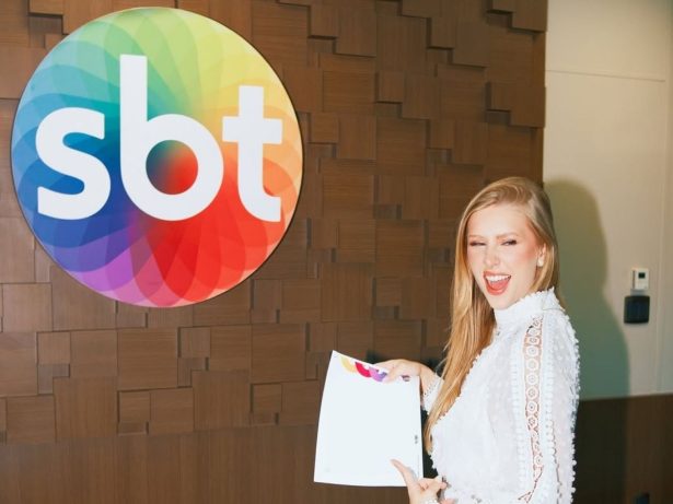 Após saída de Virginia, Cela Lopes assina com o SBT: “Dizem que sábado anda com vaga”