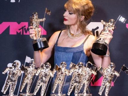Sem Taylor Swift na disputa, MTV lança enquete e esquenta aposta para VMA 2025