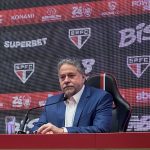 Presidente do São Paulo fala em transparência e garante: “Reduzimos a dívida em R$ 57 milhões”