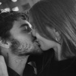 Sasha Meneghel e João Lucas celebram 4 anos de casamento: “Todo dia te amando”