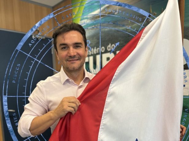 Lula demite Celso Sabino do Turismo e promove nova baixa no primeiro escalão do governo