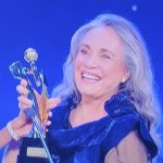 Troféu Imprensa: Regina Duarte celebra reconhecimento com homenagem no SBT
