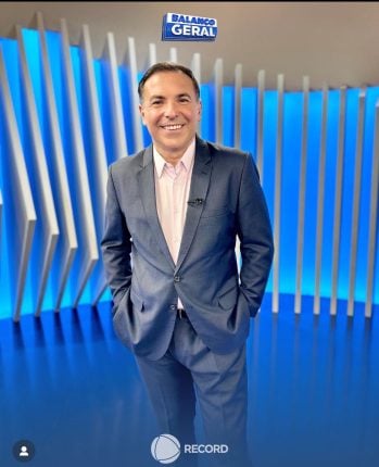 Reinaldo Gottino, apresentador do Balanço Geral, da Record 