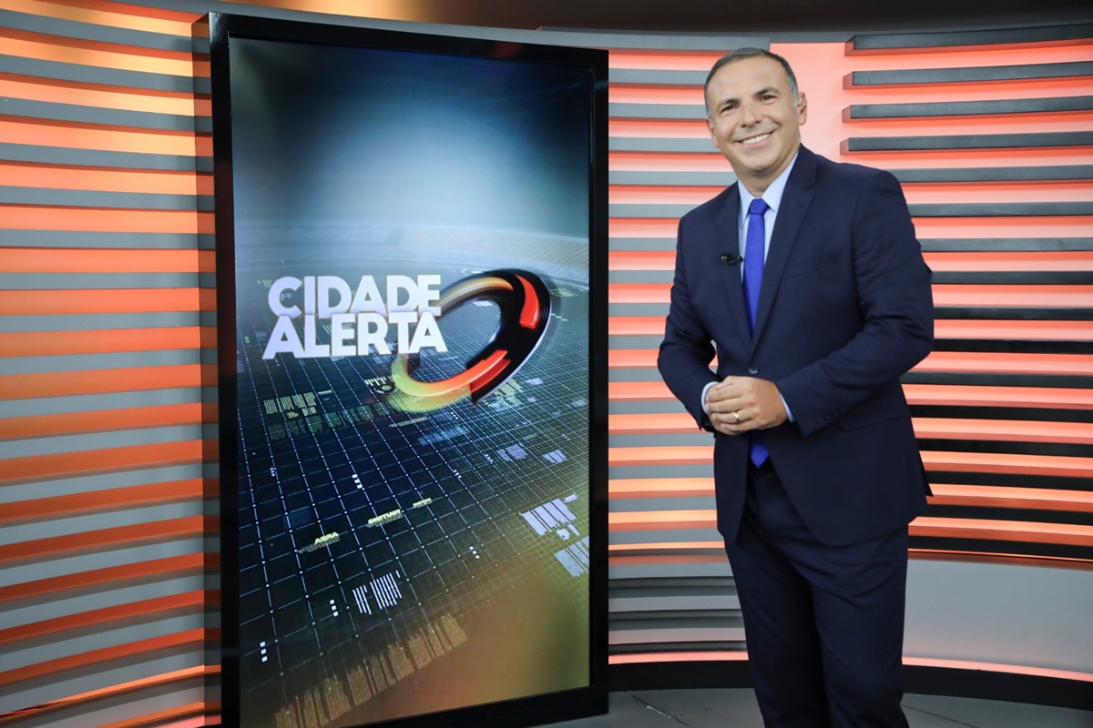 Reinaldo Gottino é o novo apresentador do "Cidade Alerta" / Divulgação: Record