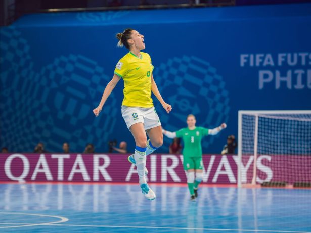 Brasil vence a Espanha e avança para final da Copa do Mundo Feminina de Futsal