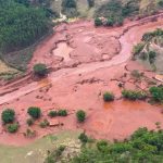 Rompimento da barragem em Mariana: Justiça absolve empresas acusadas no caso