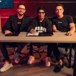 Ronaldinho troca bola por cargo de embaixador em empresa de tecnologia! Conheça a Amvox