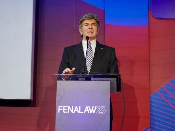 Fux defende reflexão jurídica sobre a sociedade, mas alerta contra decisões fundadas em popularidade