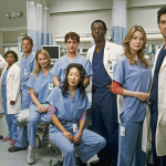 Convenção reúne elenco e fãs de Grey’s Anatomy e Station 19 em São Paulo