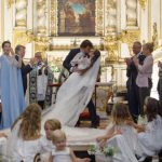 Giulia Be compartilha fotos inéditas de casamento em igreja luxuosa no RJ