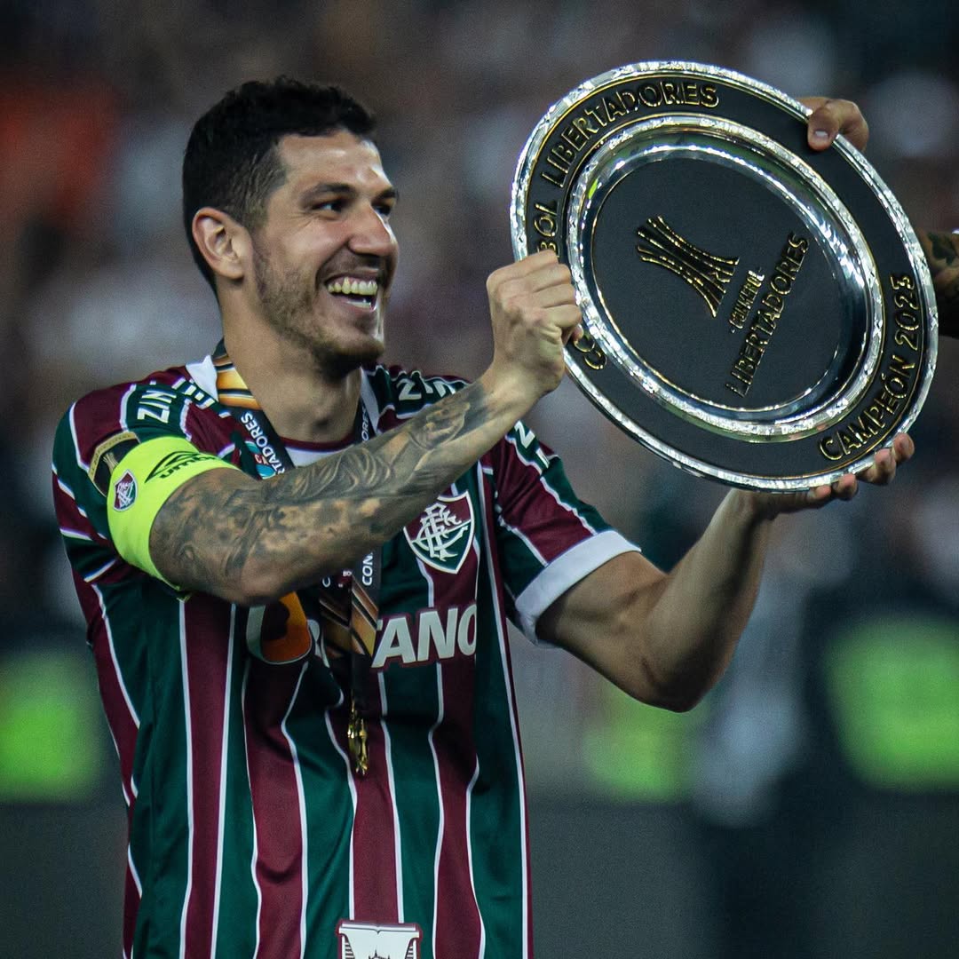 Nino, ex-zagueiro do Fluminense, interessa três times no mercado da bola / Reprodução: Instagram @ninomotaf Nino, ex-zagueiro do Fluminense, interessa três times no mercado da bola / Reprodução: Instagram @ninomotaf