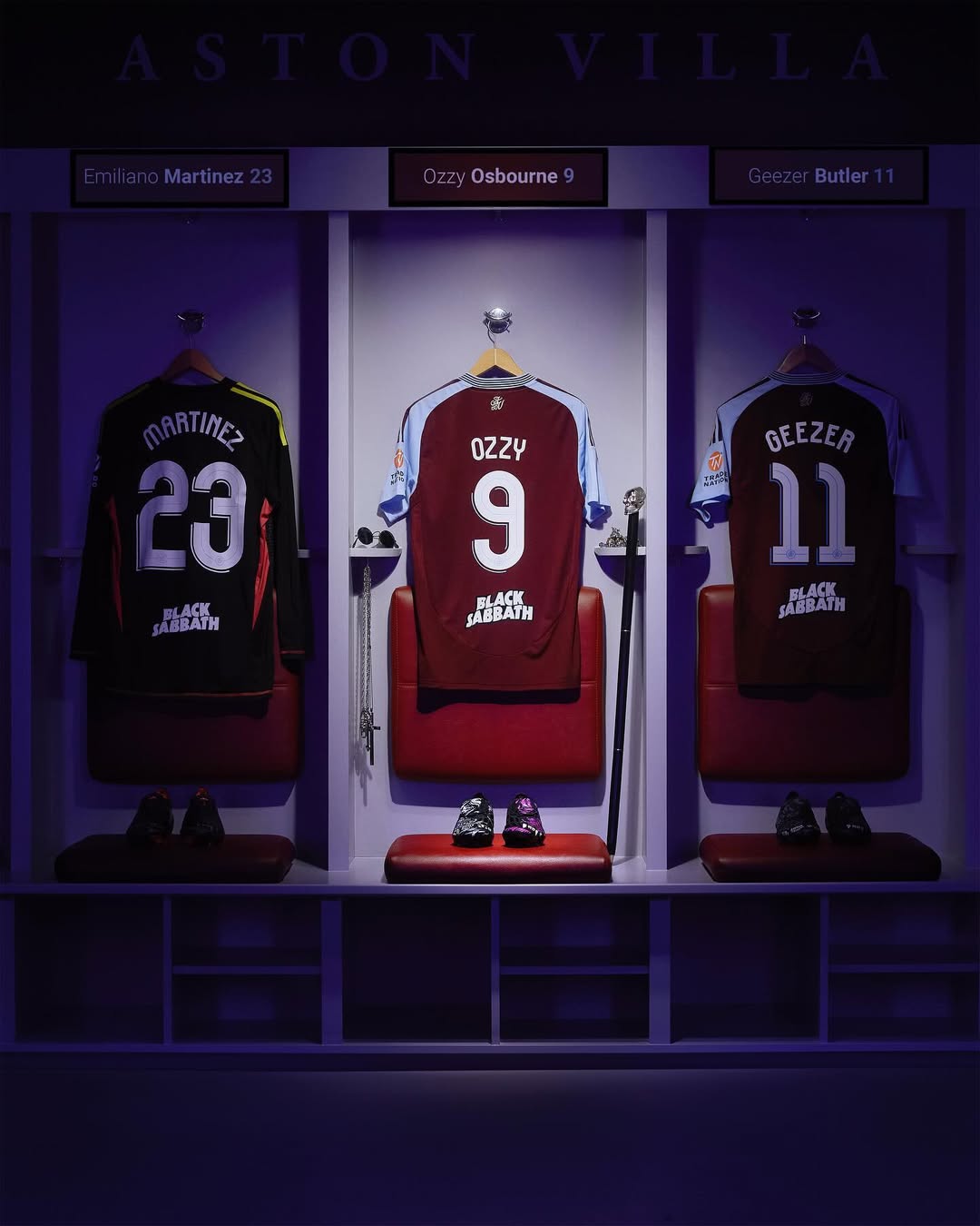 O Aston Villa lançou uma coleção em homenagem a Ozzy Osbourne e ao Black Sabbath no dia das bruxas de 2024 / Reprodução