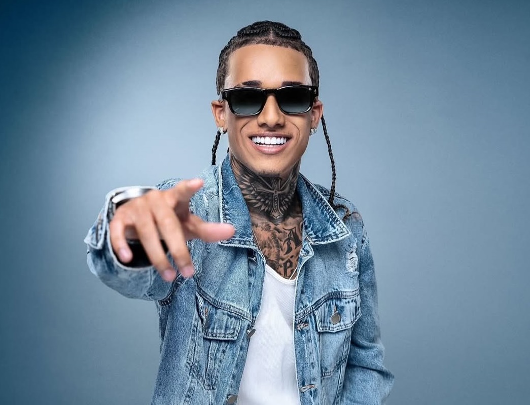 Matheus dos Santos, o Theuzinho, é uma das principais apostas do cenário musical em 2025 / Divulgação 