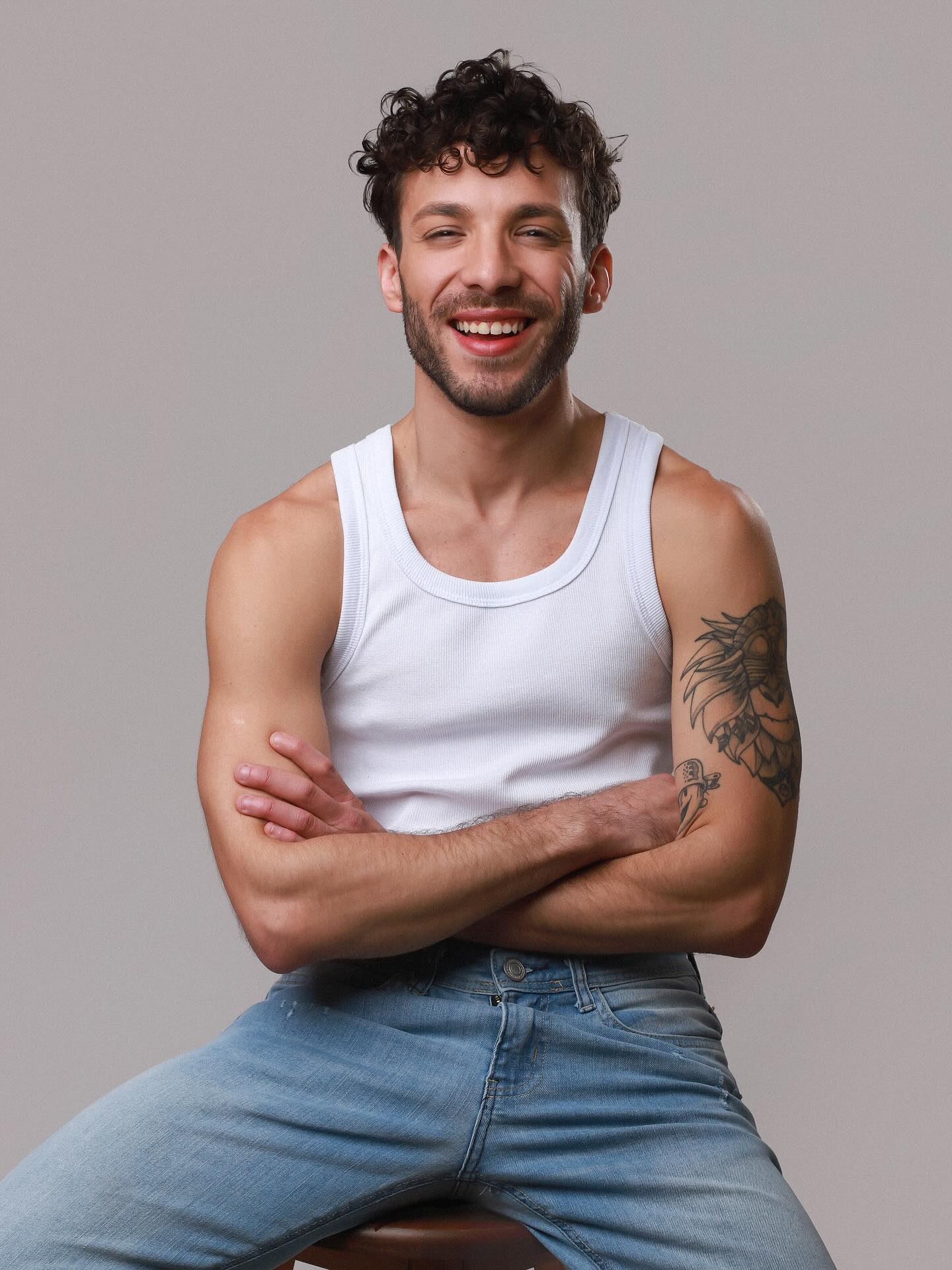 Ator Matheus Sabbá morreu na última quarta-feira (28/10) aos 30 anos de idade / Foto: Instagram @matheussabba 