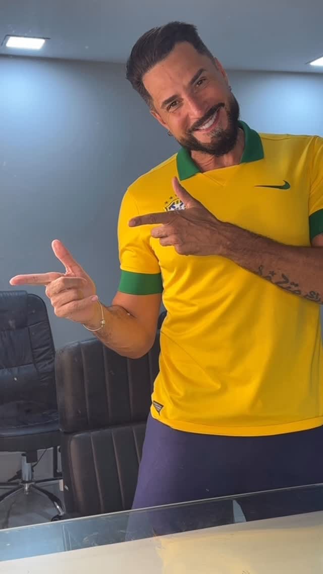 SaveClip.App 702930152 835787589585449 6842931195525460092 n