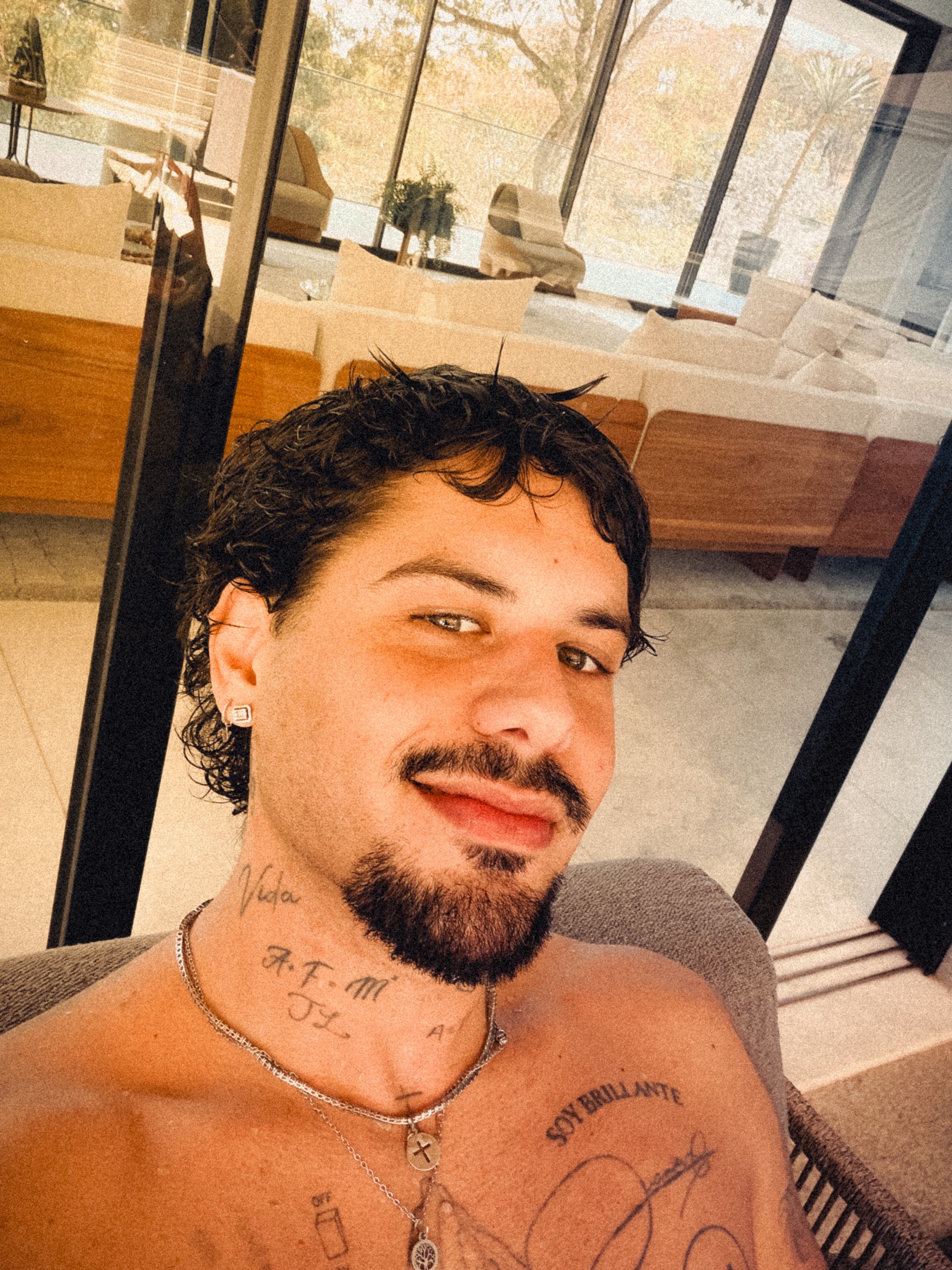 Crédito: Reprodução Instagram @zefelipe