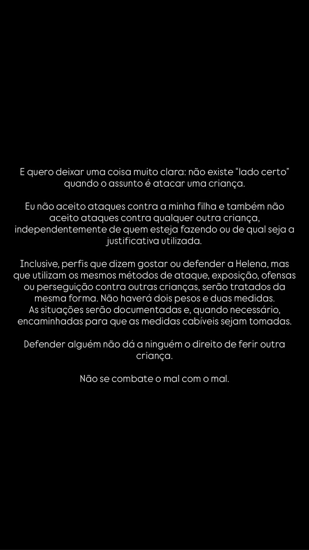 Reprodução / Instagram @akimberllya
Reprodução / Instagram @akimberllya