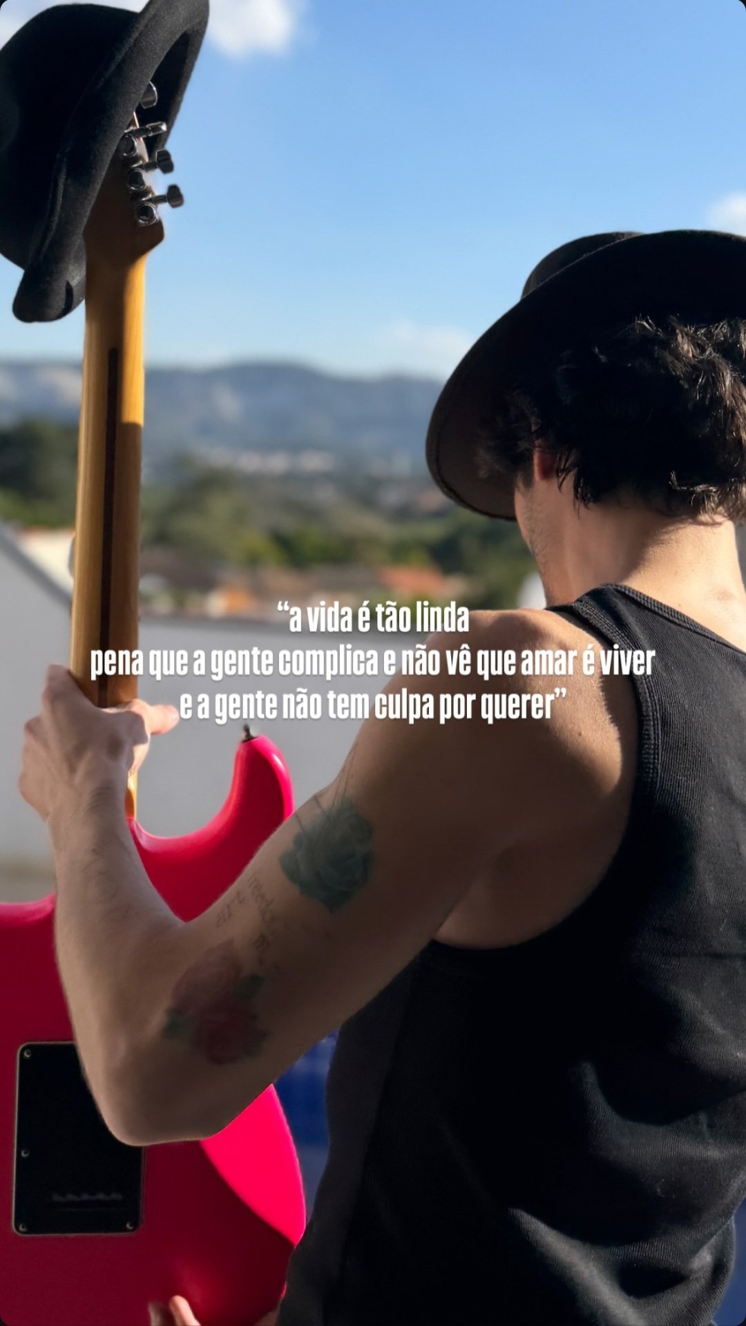 Reprodução/@fiuk