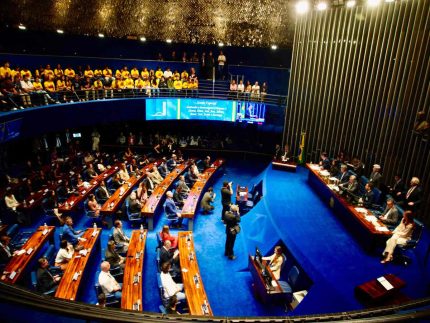 Fim da escala 6×1 é aprovada no Senado Federal; entenda como o resultado impacta no país