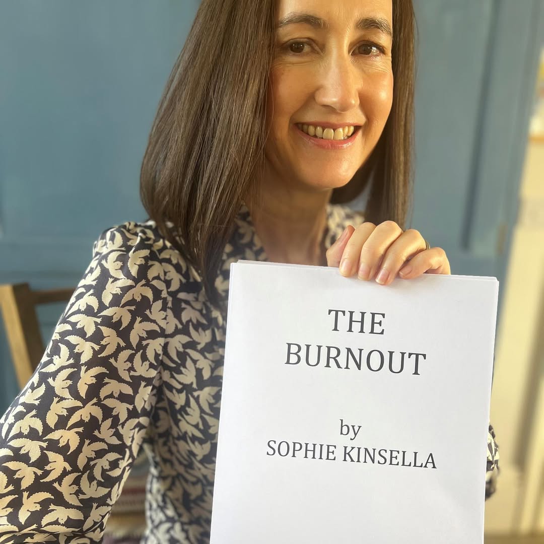 Crédito: Reprodução Instagram @sophiekinsellawriter