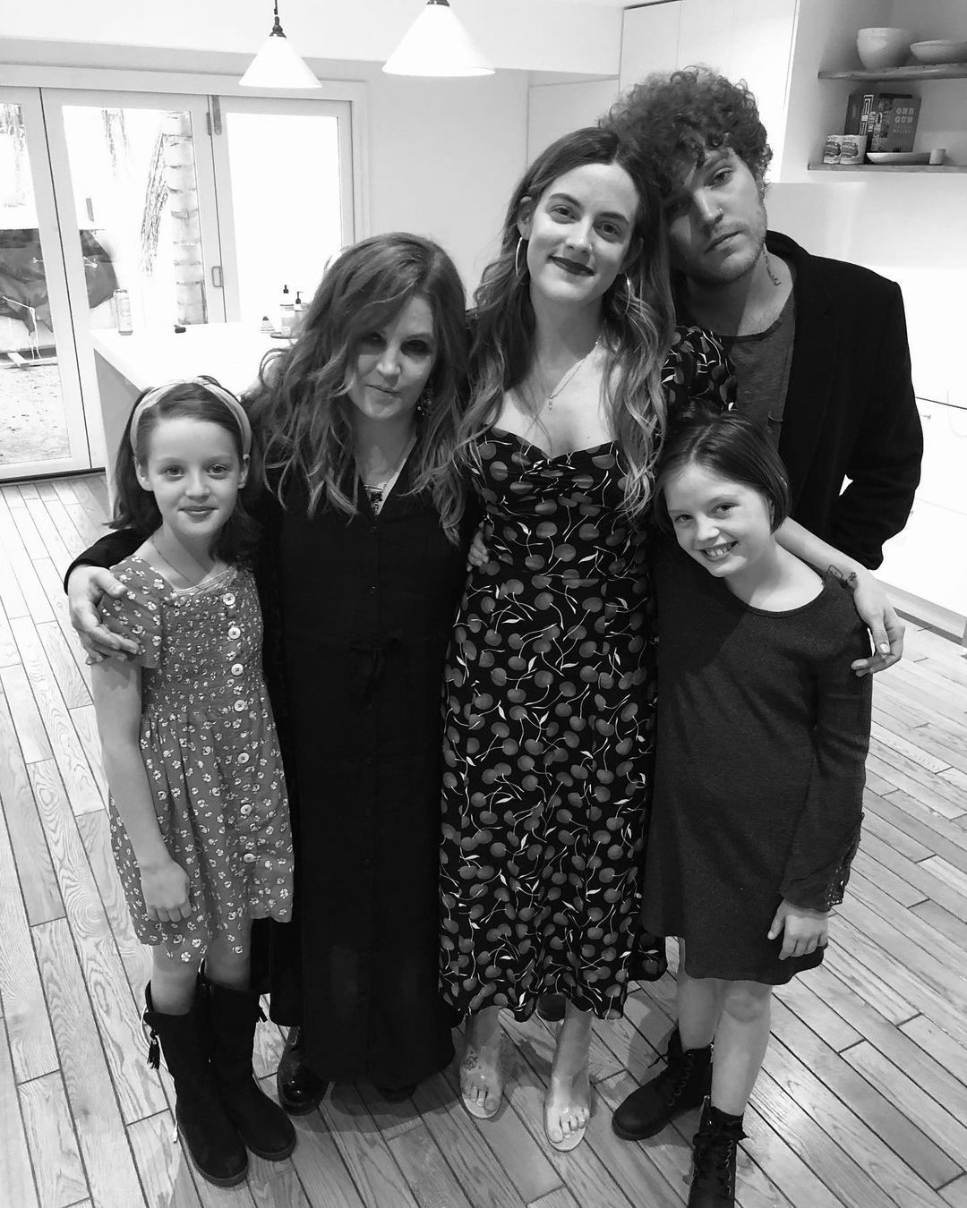 Lisa Marie Presley e a família (Foto: Reprodução / Instagram)