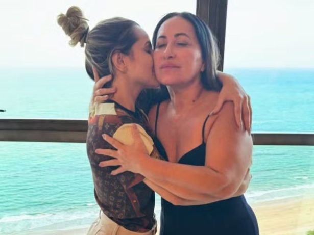 Mãe de Deolane rebate crítica sobre neta e questiona: “Até onde vai o ódio?”