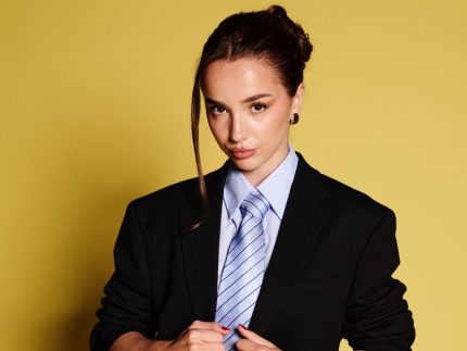 Saiba quem é Fabiana Sevillano, mulher vista com Vini Jr. após término com Virginia