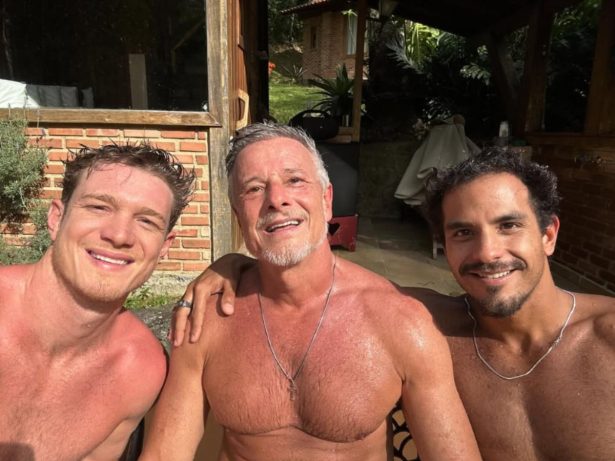 Marcello Novaes compartilha registro com filhos e agita a web: “As três graças”