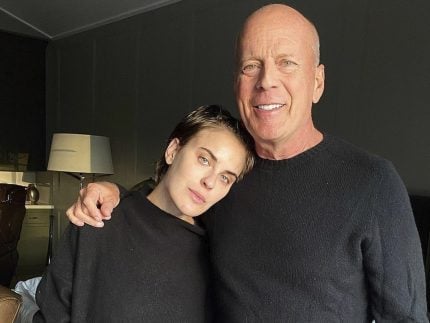 Filha de Bruce Willis fala sobre o avanço na demência do pai: “Dias dolorosos”