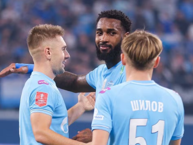 Gerson marca primeiro gol pelo Zenit e celebra volta após lesão: “Muito feliz”