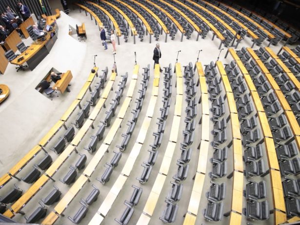 PSOL protocola, no STF, pedido para tentar reverter suspensão de aumento do IOF
