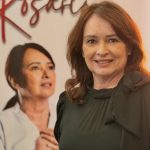 Myrian Rios retorna ao cinema com filme sobre espiritualidade: “A fé sempre me amparou”