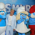 Famosos e famílias participam da pré-estreia de “Smurfs: O Grande Filme” no Rio