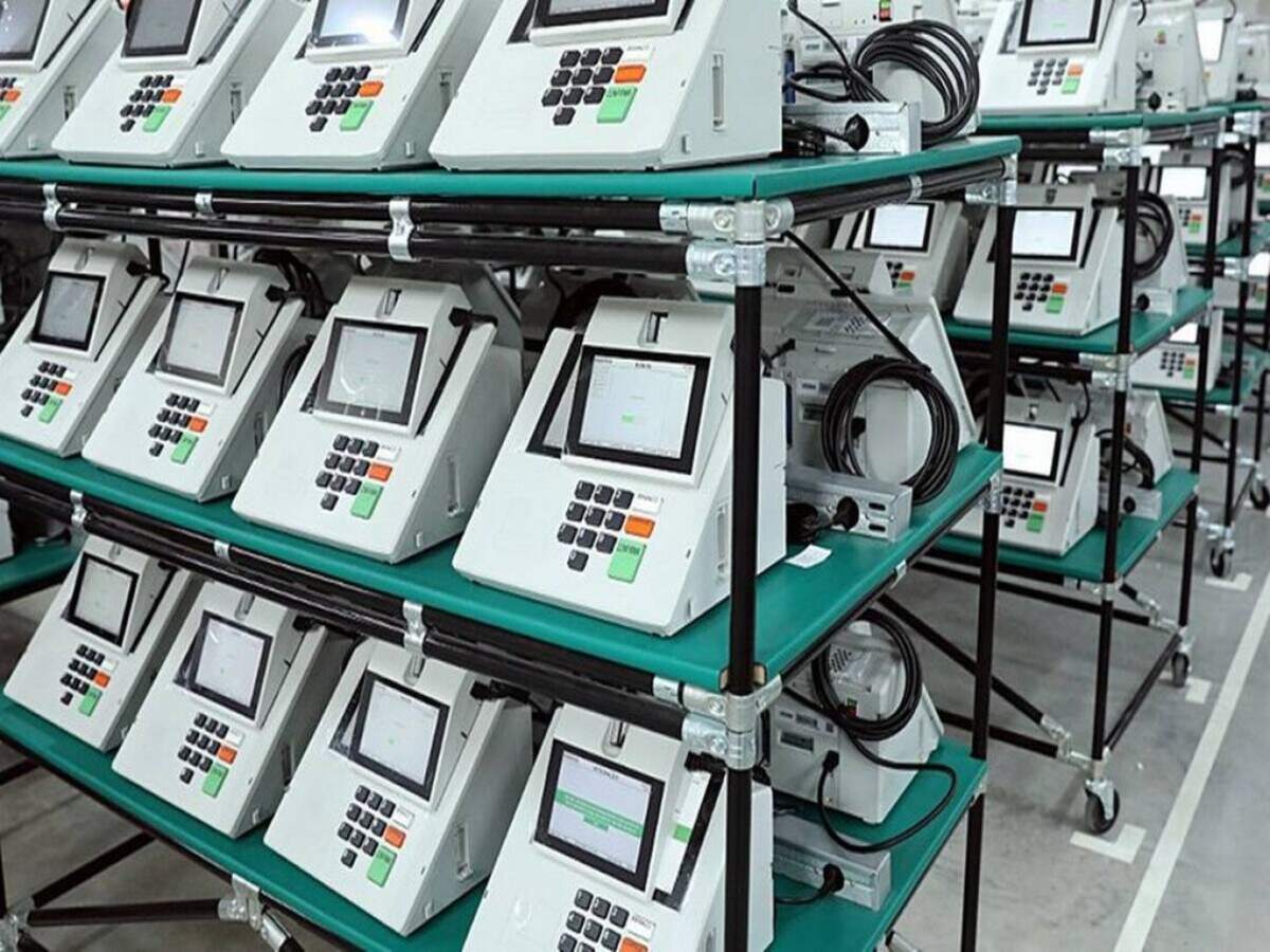 Urnas Eletrônicas - Iternet Reprodução