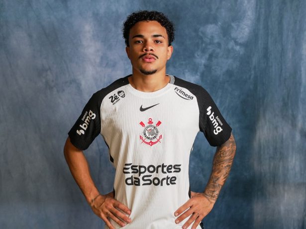 Corinthians anuncia contratação de Kaio César por empréstimo