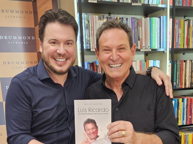 Luis Ricardo e William Sanches celebram o lançamento de biografia em São Paulo