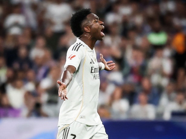 Vinicius Jr. suspende renovação e amplia crise com Xabi Alonso no Real Madrid, diz jornalista