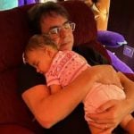 Vovô coruja: Bruna Biancardi faz homenagem ao pai com foto rara incluindo Mavie