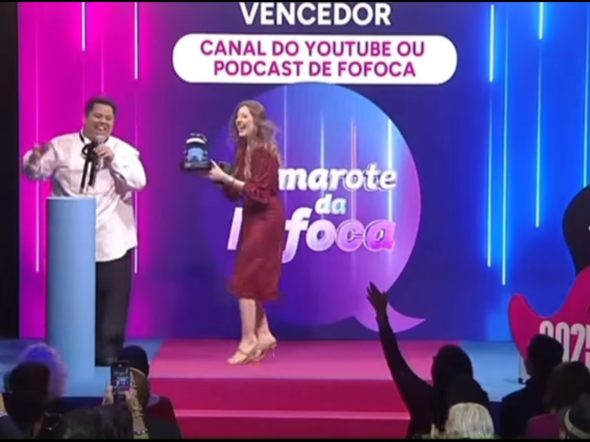 Reprodução / @fofocaawards