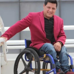 Wellington Camargo, irmão de Luciano, é internado com trombose